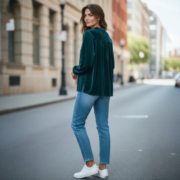 Bobi Los Angeles Jade Velvet Top Size Large - Picture 4 of 14